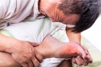 Can Gout Cause Difficulty Walking?